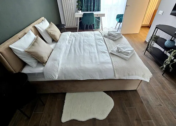 Like Magheru Boekarest