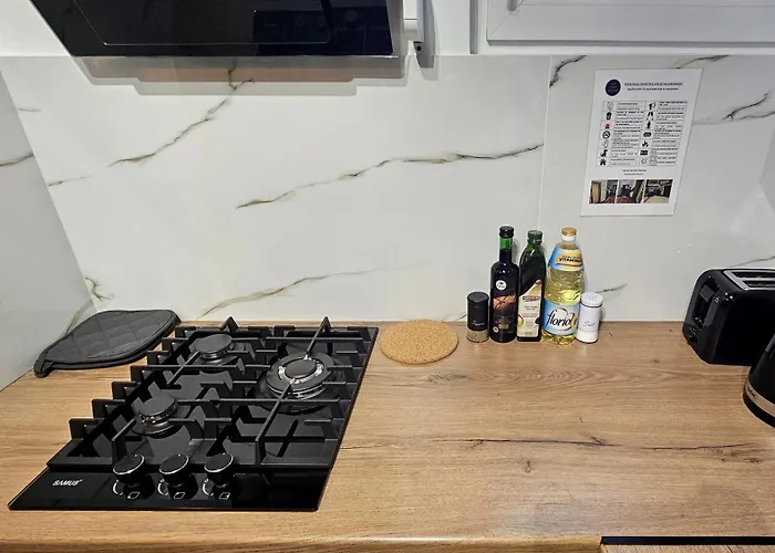 Like Magheru Boekarest